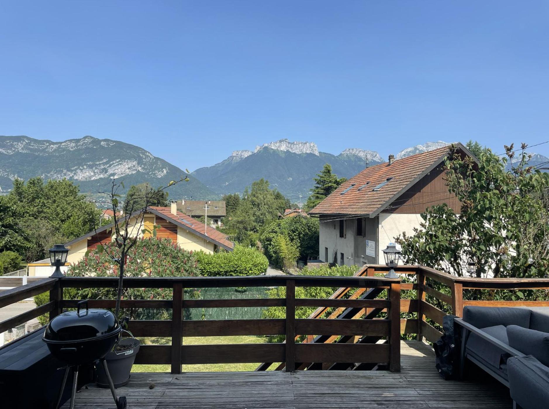 Cosy Chalet Annecy Lake For A Family Sévrier Eksteriør bilde