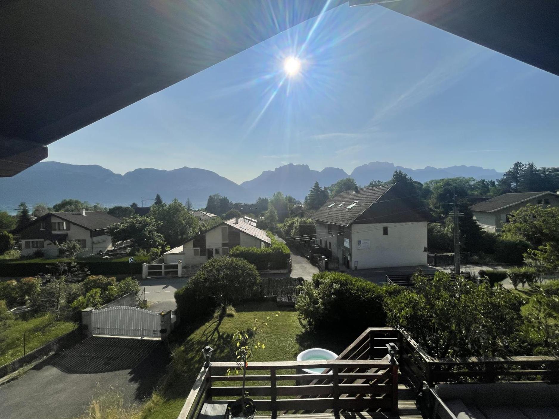Cosy Chalet Annecy Lake For A Family Sévrier Eksteriør bilde