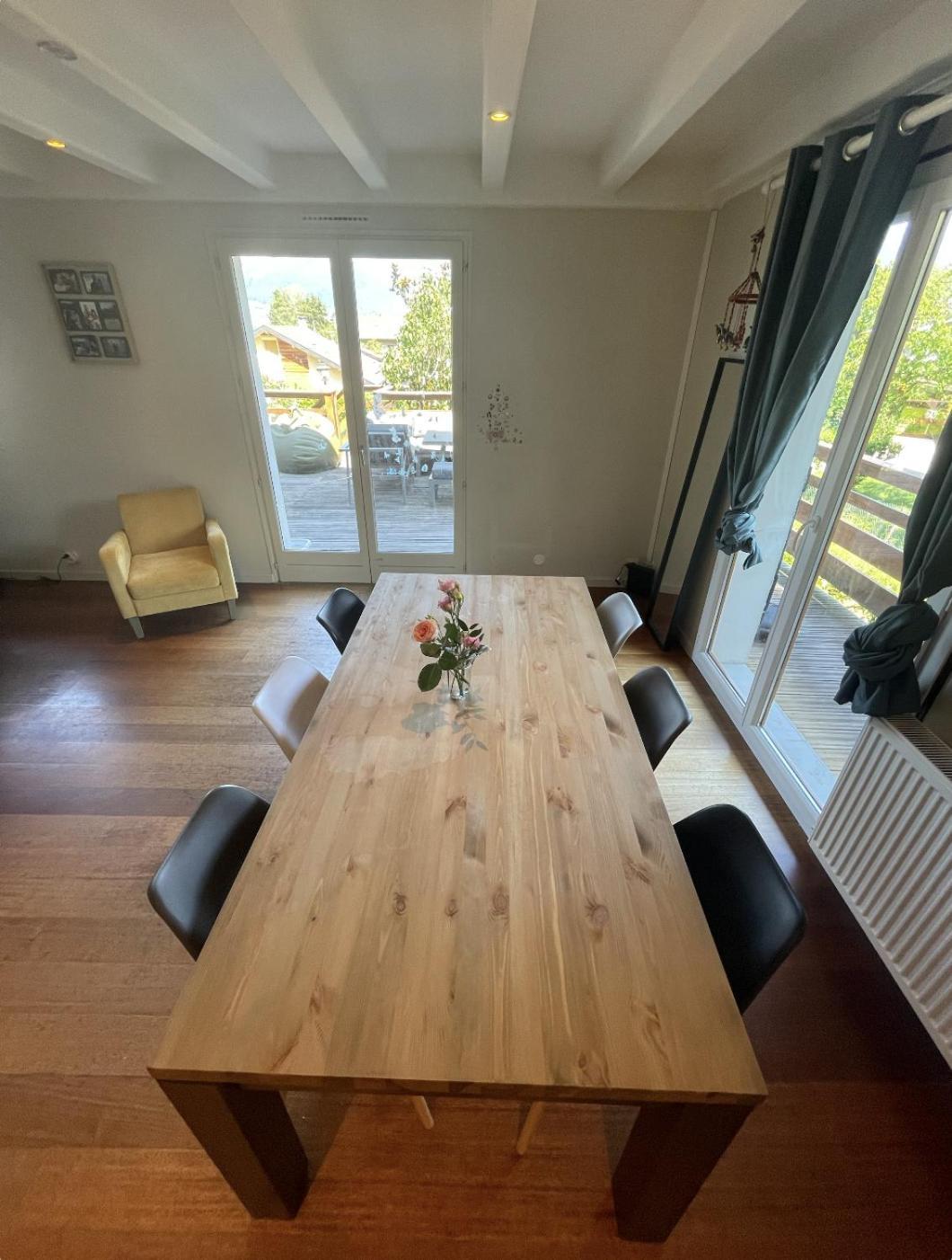 Cosy Chalet Annecy Lake For A Family Sévrier Eksteriør bilde
