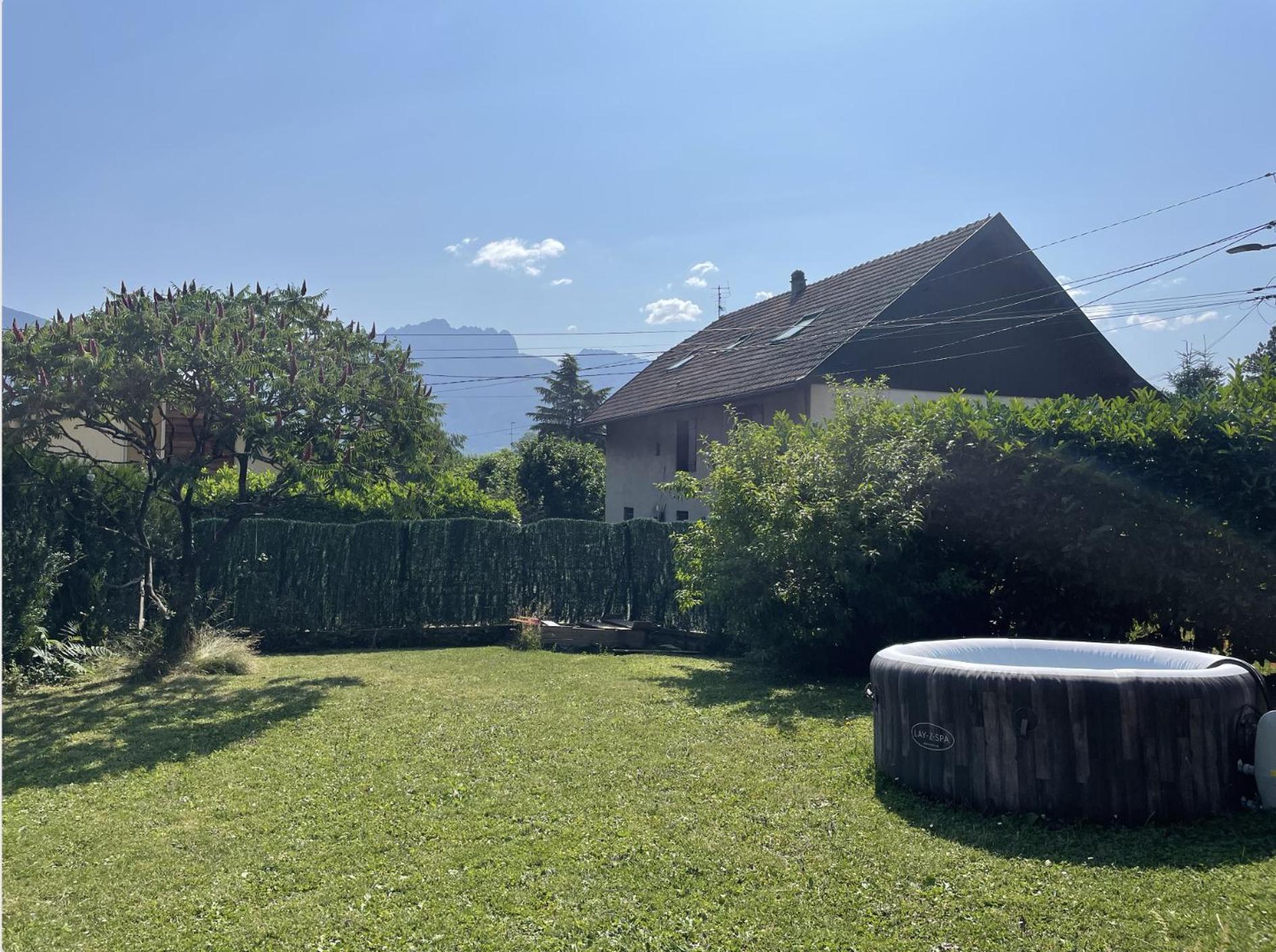 Cosy Chalet Annecy Lake For A Family Sévrier Eksteriør bilde