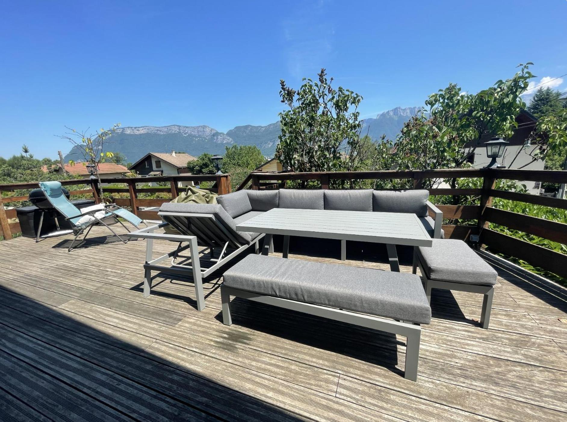 Cosy Chalet Annecy Lake For A Family Sévrier Eksteriør bilde